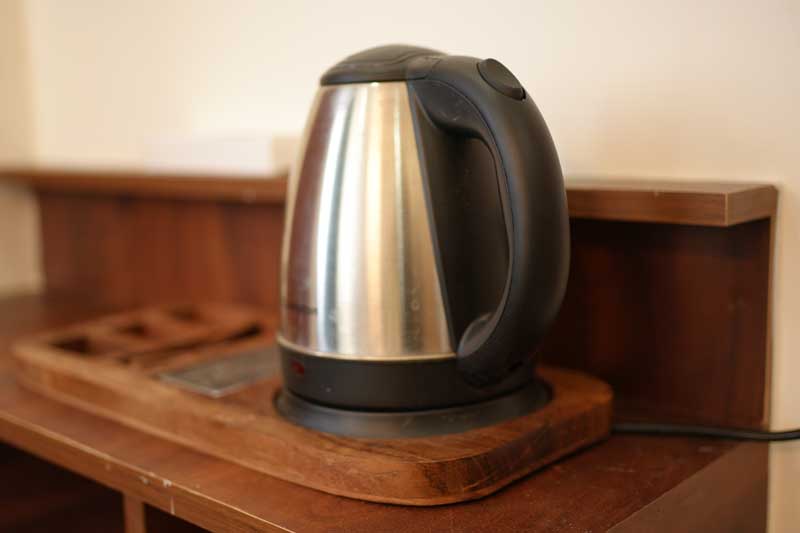 room hot water kettle