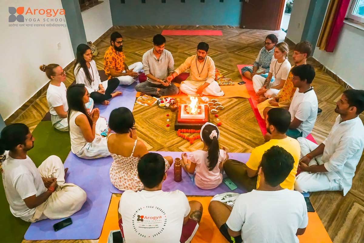 Mantra Chanting in Rishikesh